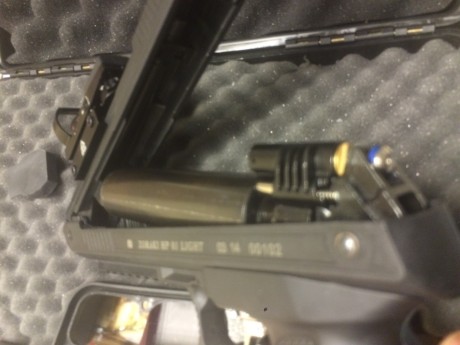 Vendo esta pistola comprada el 15/12/2015 en Armeria la Jungla como figura en el certificado
cal 4,5
3 31