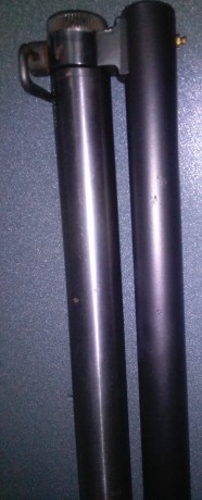 Se vende escopeta Mossberg, modelo 500 ATP, tubo para 7cartuchos, con guardamanos táctico, apoyo en ángulo 50