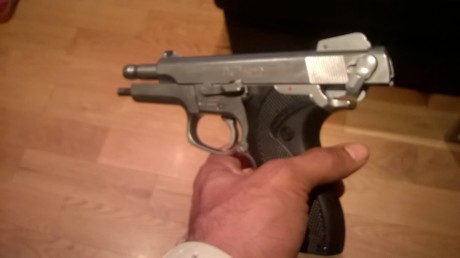 hola compañeros lo primero felices días a todos,quisiera vender mi arma para comprar otro capricho del 00