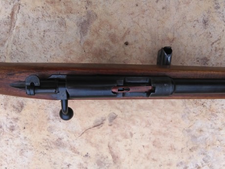 Vendo carabina DESTROYER en calibre 9 Para. con señales de uso. en perfecto funcionamiento, estriado brillante. 10