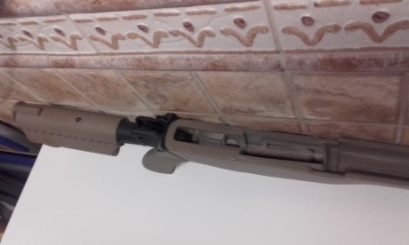 Buenos días,

Me he decidido a vender mi M14, evidentemente la versión para uso civil M1A Springfield.
Lo 22