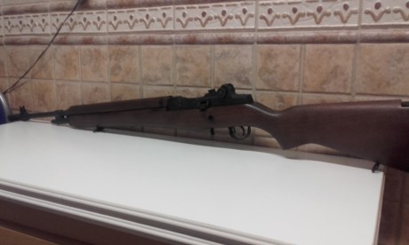 Buenos días,

Me he decidido a vender mi M14, evidentemente la versión para uso civil M1A Springfield.
Lo 32