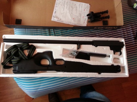 Hola pongo ala venta este juguetito que lo compre y no llegue a montar ni nada me costo 185€+30portes
La 00