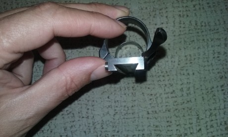 Un amigo a comprado un visor de segunda mano y venia con unas anillas de las que desconocemos todo, bases 00