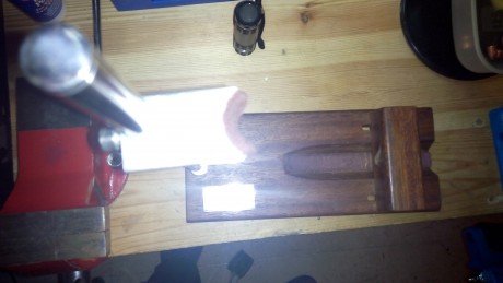 Hola, me vendo el soporte de pistola y revólver de la marca FITO, apenas tiene uso y lo vendo por no usar.

El 01