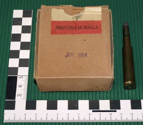 Muy buenas y feliz año.
Pues busco caja (o un par) de munición española calibre 7x57 de los años 50 o 10
