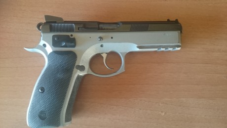 Cz sp01 shadow duotone, con disparador para ipsc,tres cargadores, y maletin completo, pocos disparos,se 00