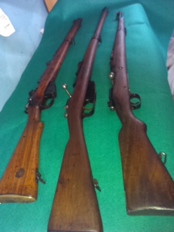en venta tres fusiles historicos de un amigo, compañero:
ENFIELD MK4 CAL .303: 250 € buen estado
CARCANO 01