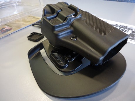 VENDO Funda Blackhawk para GLOCK 20, 21, 29, 30 y 39 acabado en fibra de carbono.   SIN ESTRENAR.  

Funda 12