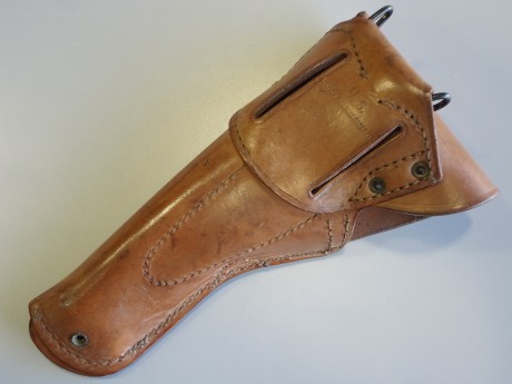 VENDO esta funda ORIGINAL del US Army para Colt 1911-A1 fabricada en la época WWII
A pesar de su antigüedad, 01