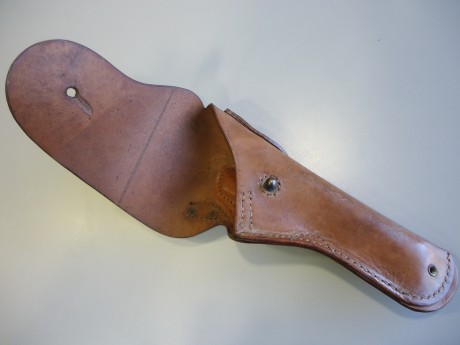 VENDO esta funda ORIGINAL del US Army para Colt 1911-A1 fabricada en la época WWII
A pesar de su antigüedad, 11