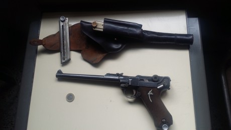 Luger de 1916 de cañon largo en perfecto estado con funda original y 3 cargadores.
9mm 
Se encuentra en 01