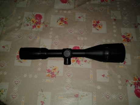 - Vendo visor Bsa Essencial, reticula Mil-dot, 6-20x54 y tubo de 30mm, no se ha montado, se encuentra 00