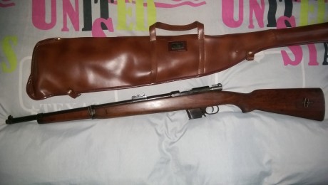 Vendo destroyer 9mm parabelum en muy buen estado con dos cargadores 1 de 9mm y otro de 9 largo prácticamente 10
