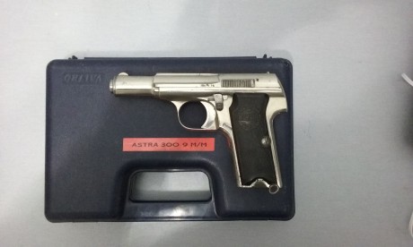 vendo astra purito 300 niquelada en calibre 9 corto ( 380 auto ) . en buen estado de conservacion y funcionando 02
