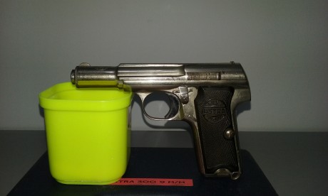 vendo astra purito 300 niquelada en calibre 9 corto ( 380 auto ) . en buen estado de conservacion y funcionando 12