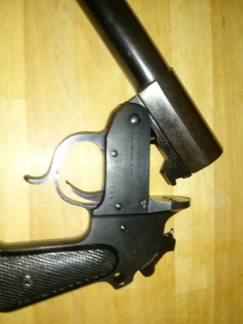 Vendo pistola de señales (o lanzabengalas, como se quiera decir) modelo Coruña, que fue reglamentaria 02