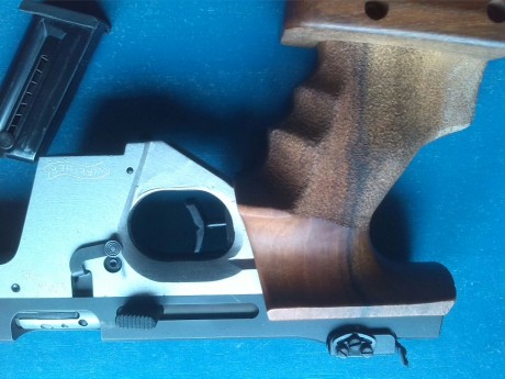  IMGP8671.JPG VENDO WALTHER EXPERT    IMPOLUTA   POR 800 EUROS PORTES INCUIDOS  

CON TODOS SUS ACCESORIOS 52