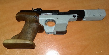pues eso compañeros me gustaria saber la edad de un arma       
¿como lo hago?
saludos 160