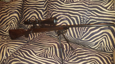 Pongo a la venta expectacular rifle Remington seven cal. 300wsm con las maderas de nogal turco personalizadas 11