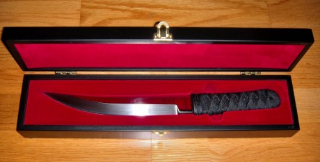 Cuchillo táctico de la prestigiosa firma norteamericana CRKT (Columbia River Knife Tool) modelo 2915 Shinbu. 01