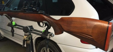 Vendo rifle calibre 30-06 de la marca "ZOLI", está en perfecto estado,solo las típicas rayitas 11