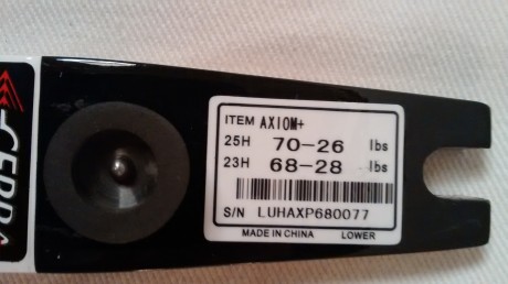Vendo arco olímpico de 70" y 26 libras ideal para iniciación, con componentes y accesorios de buena 00