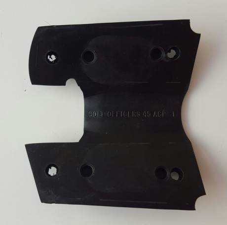   Vendo una magnifica cacha de la prestigiosa marca estado unidense PACHMAYR para una pistola COLT OFFICERS 00