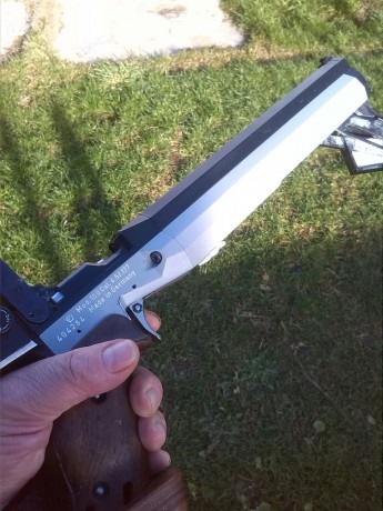 vendo  FEINWERKBAU MODELO   100   DEL 4,5

EN PERFECTO ESTADO Y PRECISION BRUTAL    

400 EUROS CON MALETIN 22