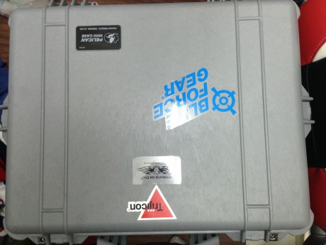 Se vende maleta peli 1600, con dos juegos de esponjas peli nuevas ( no recortadas ), una recortada para 02