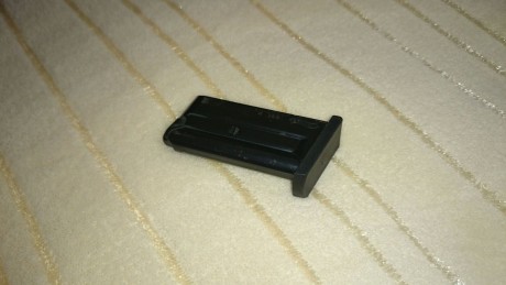 Vendo un cargador para walter gsp expert. 45 euros. Esta usado 3 veces. 01