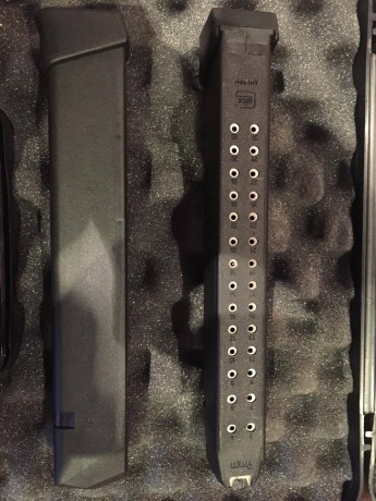 de nuevo en stock , Nuevos a estrenar lote 2 cargadores marca glock , totalmente originales. se incluye 00
