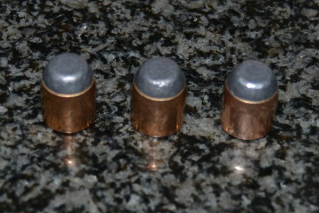 Vendo puntas del calibre 50 AE el peso de las puntas es de 19 gramos cada una. Precio 60 euros 100 admito 02
