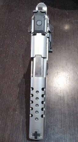 Hola a tod@s,

Se vende Sig Sauer X-Five Supermatch del Mastershop de Sig Sauer.

- Calibre 9 mm.
- Disparador 00