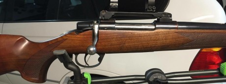 Rifle Zoli con monturas de la misma marca, bien cuidado 
Culata de lomo de jabalí muy bonito del calibre 01