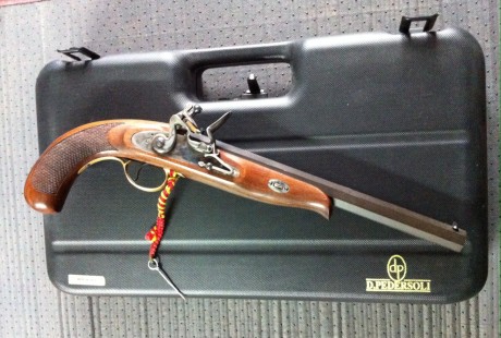 Vendo pedersoli continental chispa cañón liso , para cominazo ,maletín pedersoli , soporte , turquesa 00