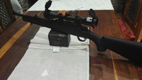 Calibre 308 y decir que tiene unos 20 tiros hechos el carril es tipo warne y las monturas son warne maxima 02