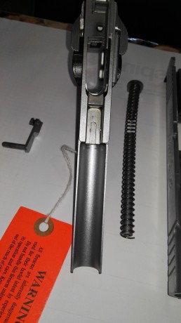Compañeros, pongo a la venta esta escandalosa STI TARGET MASTER CROMADA DE 6" Y 9 mm,  está prácticamente 21