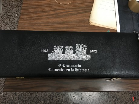 Vendo el Bolomachete del V Centenario Encuentros en la Historia, esta completamente nuevo y con su caja 02