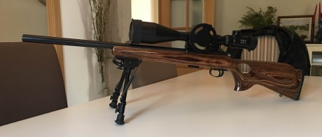 Carabina CZ 455 Thumbole de precision. Cañon pesado. Teleobjetivo ZOs. Ha tirado poquisimo y está NUEVA.
Bipode 01