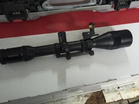 Pues que vendo conjunto de rifle blaser SLR2 en calibre 300wm con cañón ( jagmatch )acanalado de 26" 21