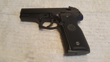 Beretta 8000 Cougar 9mm Parabellum guiada en la licencia F como nueva.

Solo usada 2 veces, la vendo por 01