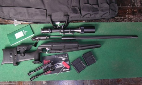 Pues que vendo conjunto de rifle blaser SLR2 en calibre 300wm con cañón ( jagmatch )acanalado de 26" 00