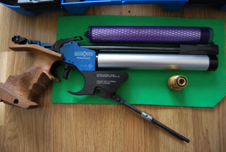 RETIRADA DE VENTA. gracias.

Buenas,

vendo esta maravilla de MATCH GUNS MG1 Electrónica, estoy renovando 00