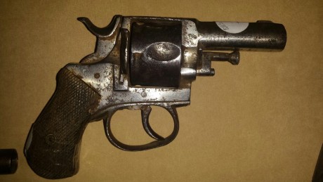Un amigo me ha pedido que ponga estas armas en el foro, están todas inscritas en el libro de coleccionista, 22