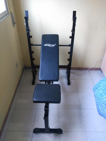 Buenas tardes, vendo este banco multiestacion nuevo a estrenar. Completamente nuevo, regalo barra. Precio 00