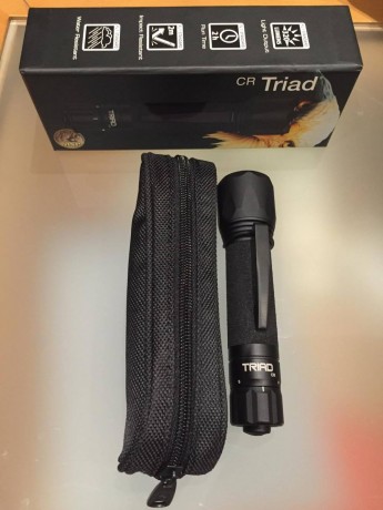 nueva a estrenar , linterna de mano tactica , marca ASP modelo cr triad , resistente al agua , 320 lumens 00