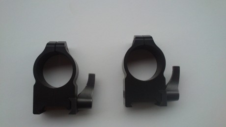 VENDIDAS, muchas gracias

 anillas  altas desmontables Warne maxima para visores de 26mm. valen para carriles 01