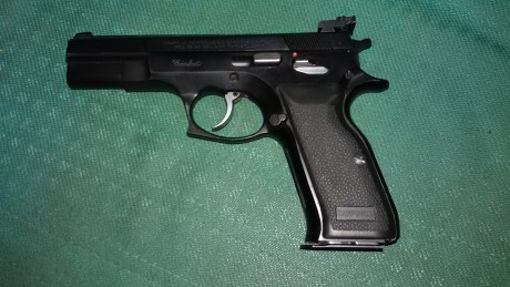 Vendo tanfoglio ta90 combat, revisada y afinada por armero, muy precisa, alza trasera ajustable. 00