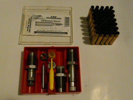 Por venta del rifle, vendo lote de juego matrices Lee para el 338 WM, compuesto por tres dies, incluyendo 00